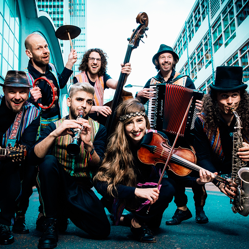 L'Chaim © Maarten Mooijman - Photo carré